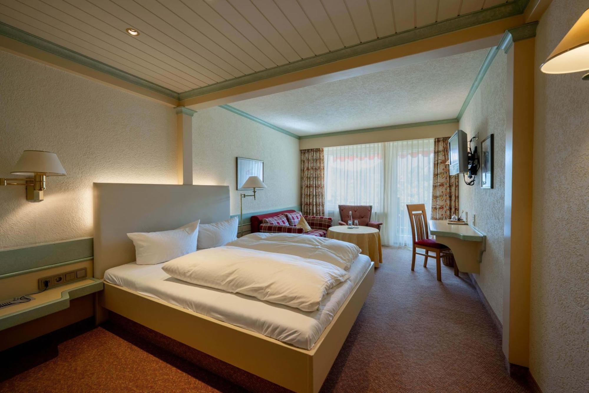Hotel Lamm Baiersbronn Mitteltal Dış mekan fotoğraf
