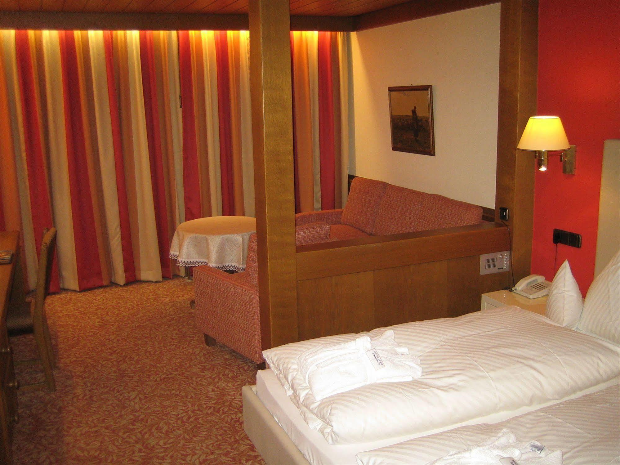 Hotel Lamm Baiersbronn Mitteltal Dış mekan fotoğraf